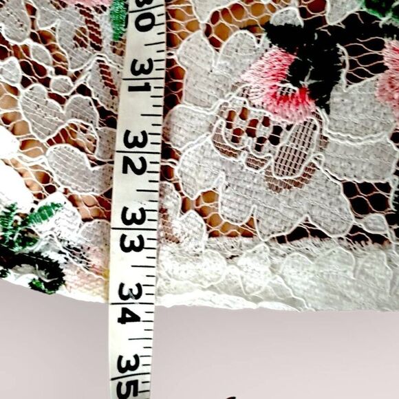 Badgley Mishka Womens Dress Sz 16 Belle Ivory Lace Red Floral Halter Sleeveless - Picture 15 of 16